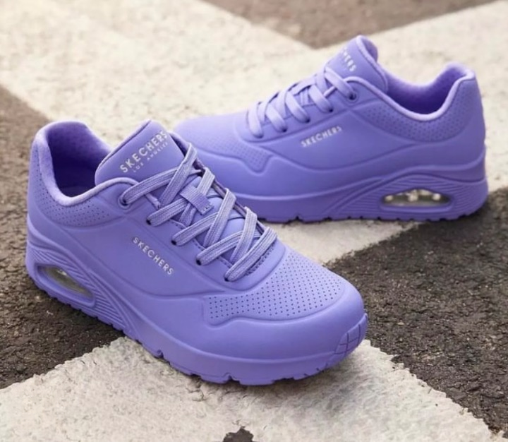 Skechers - UNO (Women)